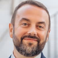 Headshot of Russ Kirby